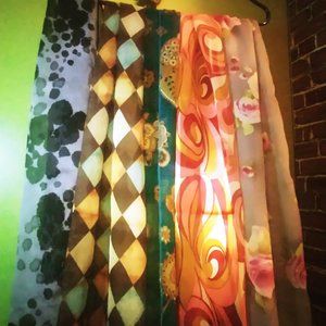 Set of 5 silky vintage patterned scarves